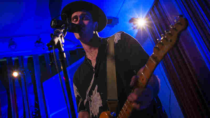 Watch Bob Moses Perform 'Eye For An Eye' Live In The Studio