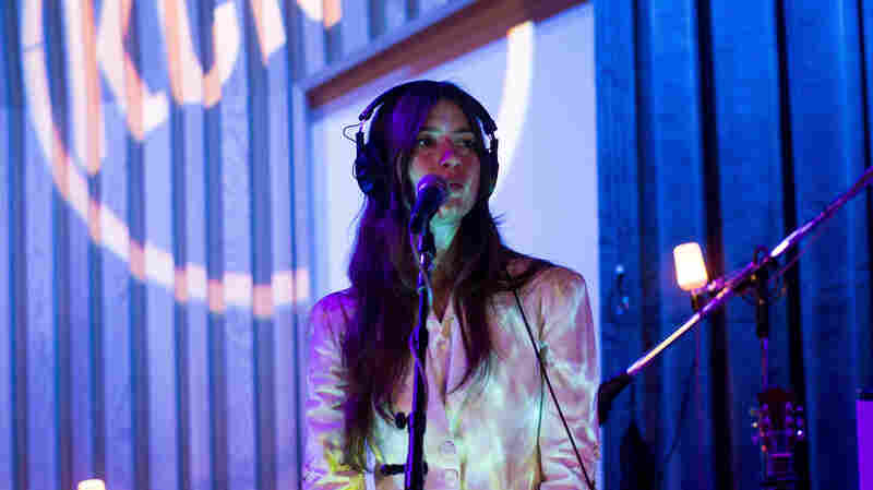 Watch Weyes Blood Perform 'Andromeda' Live In The Studio 