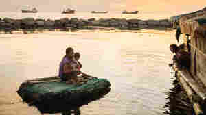 PHOTOS: Why The Philippines Has So Many Teen Moms