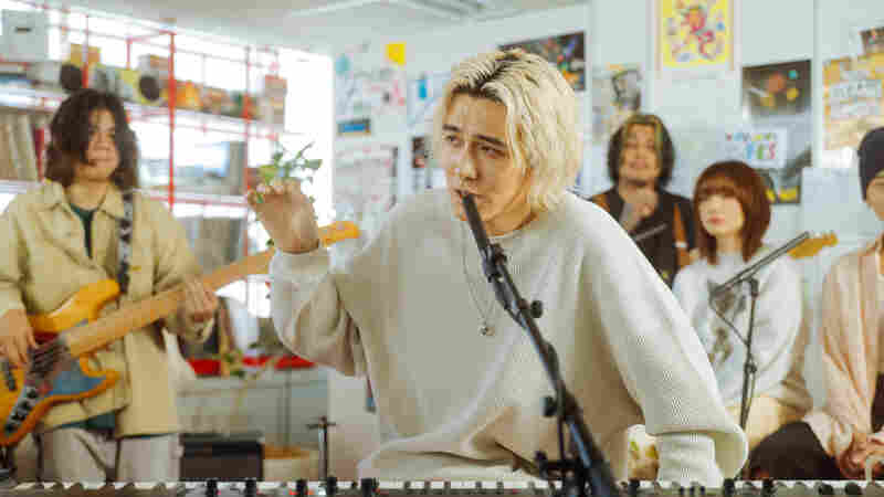 Fujii Kaze: Tiny Desk Concert