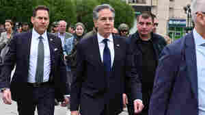 Blinken tells Ukraine U.S. aid will make a difference against Russia's offensive