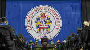 1,500 college applicants thought they were accepted. They soon learned it was an error